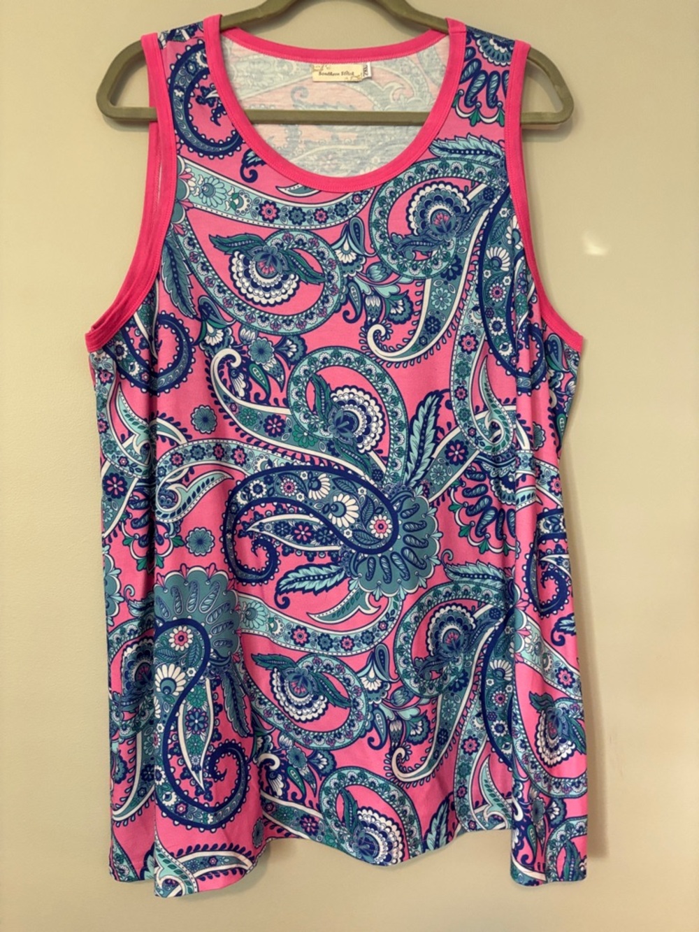 Pink Paisley Scoop Neck Sleeveless Tank Top